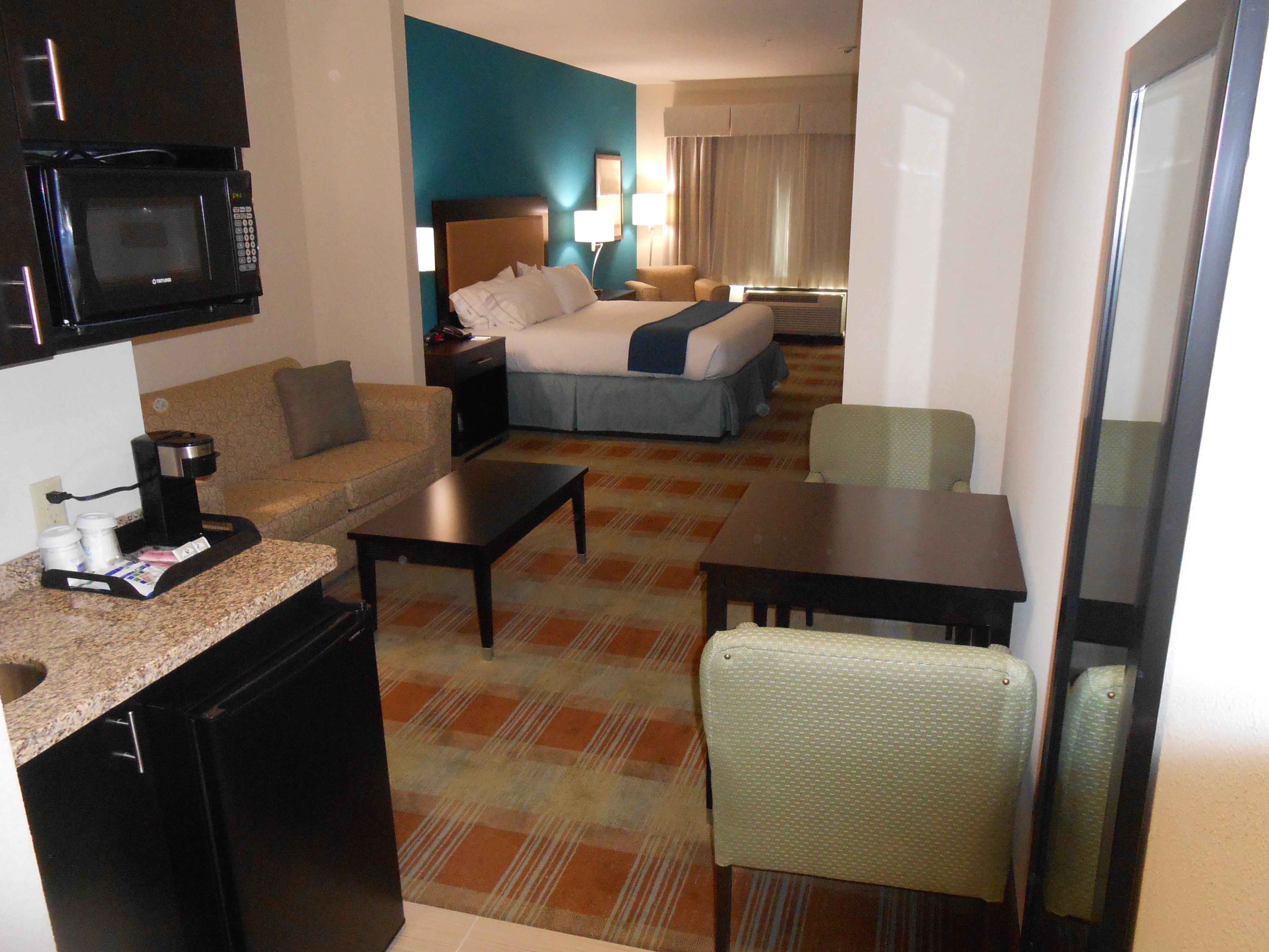 Holiday Inn Express & Suites Houston Northwest-Brookhollow By Ihg Екстериор снимка