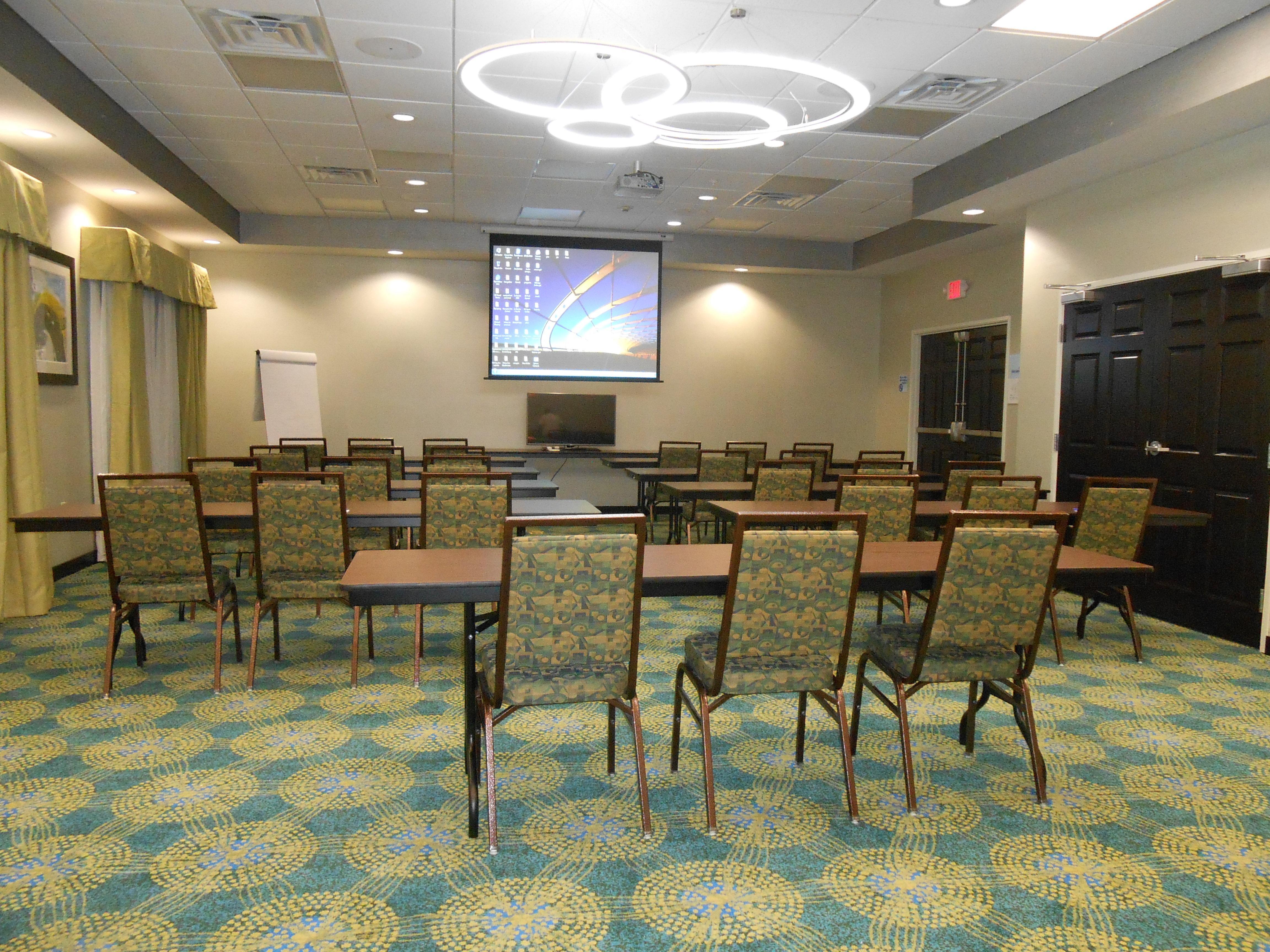 Holiday Inn Express & Suites Houston Northwest-Brookhollow By Ihg Екстериор снимка