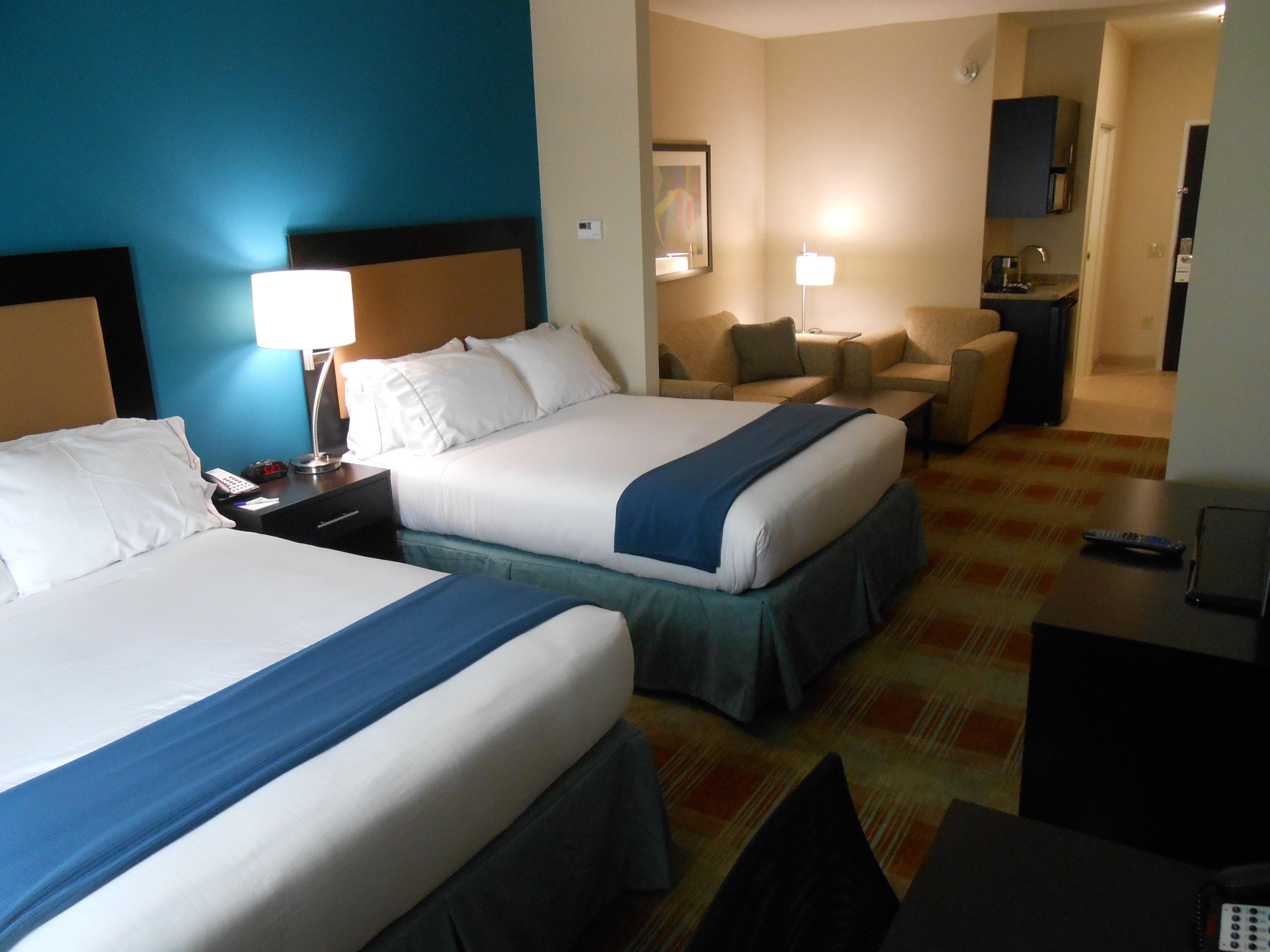 Holiday Inn Express & Suites Houston Northwest-Brookhollow By Ihg Екстериор снимка