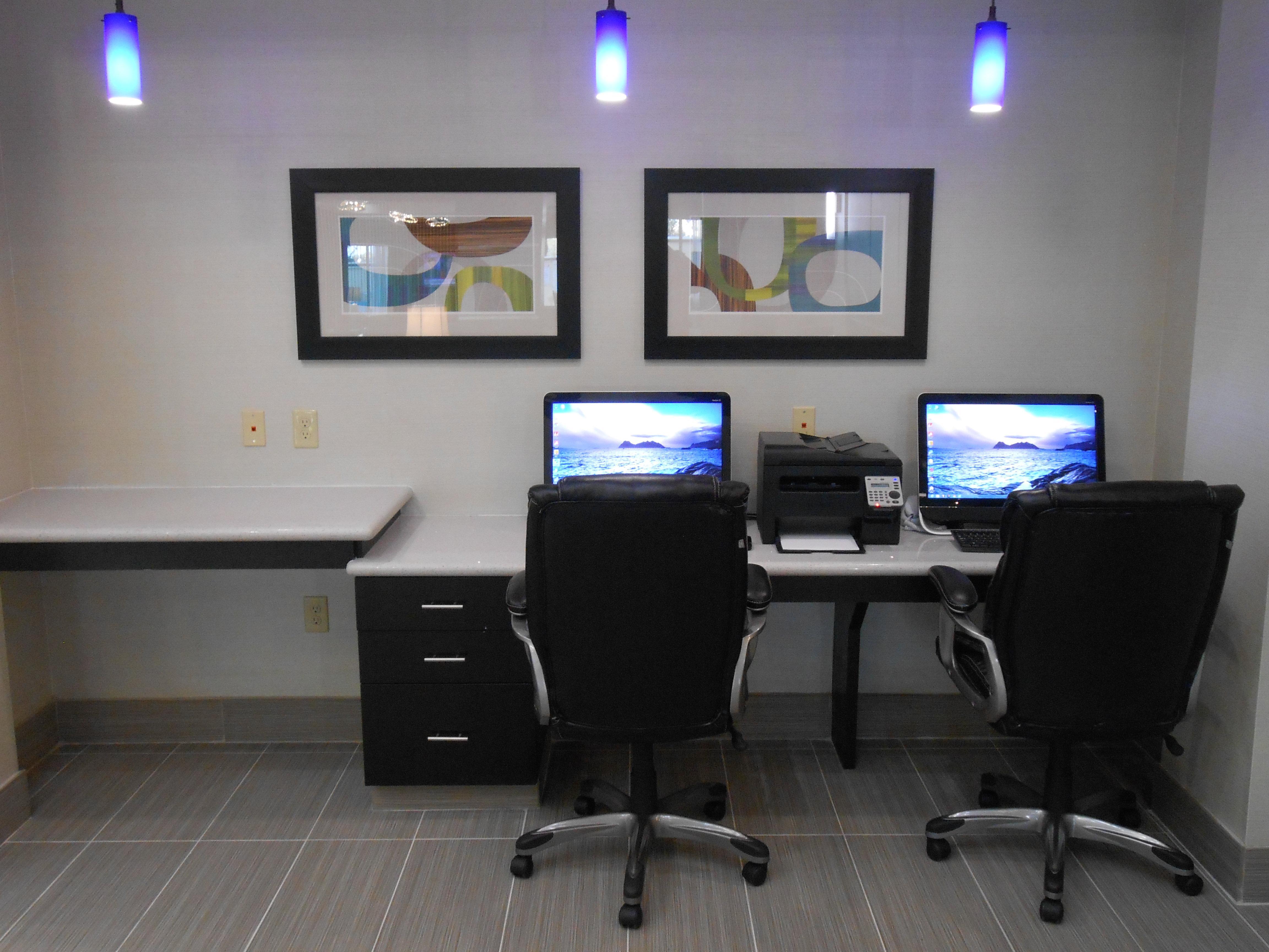 Holiday Inn Express & Suites Houston Northwest-Brookhollow By Ihg Екстериор снимка