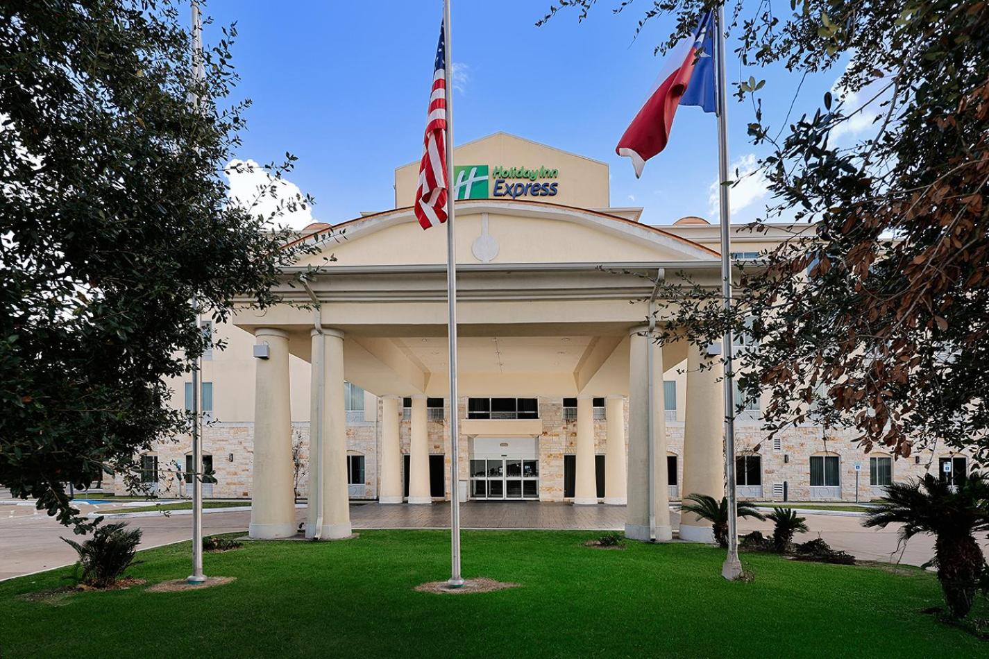 Holiday Inn Express & Suites Houston Northwest-Brookhollow By Ihg Екстериор снимка