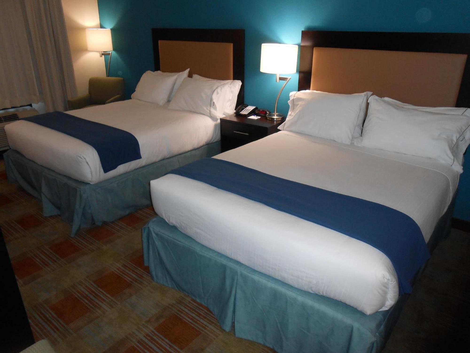Holiday Inn Express & Suites Houston Northwest-Brookhollow By Ihg Екстериор снимка
